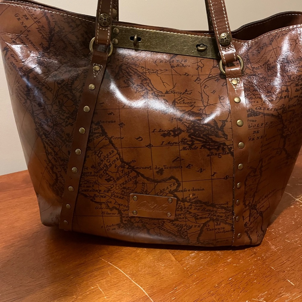 PATRICIA NASH Signature Map Leather Benvenuto X-Large Tote Shoulder Bag